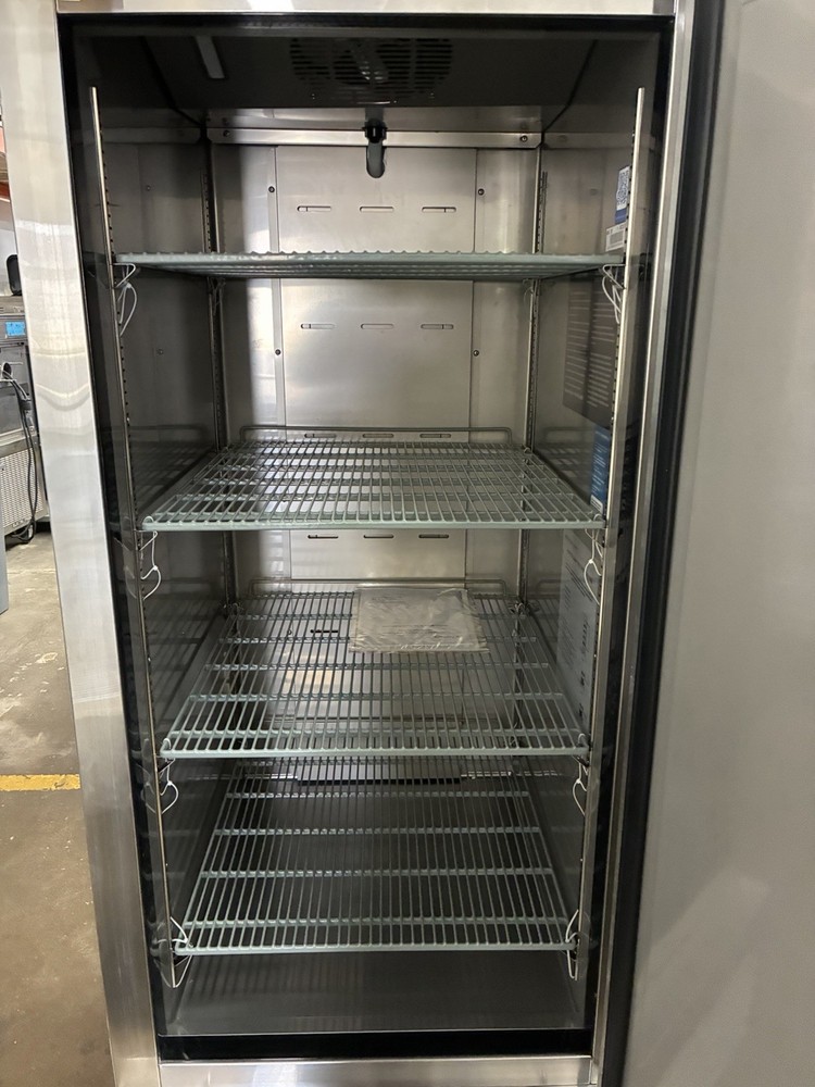 Dukers 1 Door Freezer