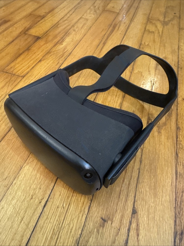 OCULUS VR HEADSET MODEL MH-B Only
