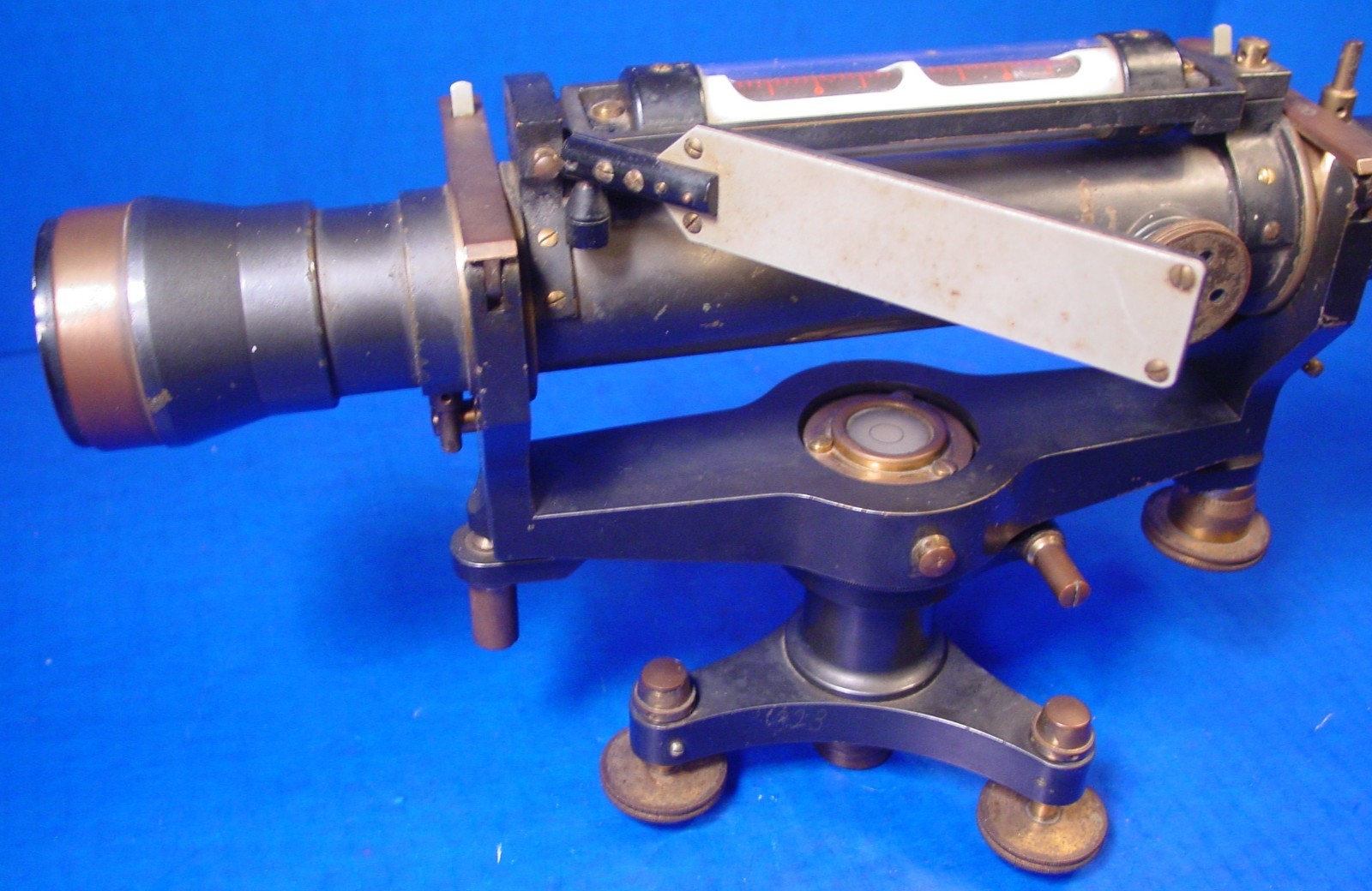 Douglas MacArthur Presentation Precise Level - Otto Fennel Sohne