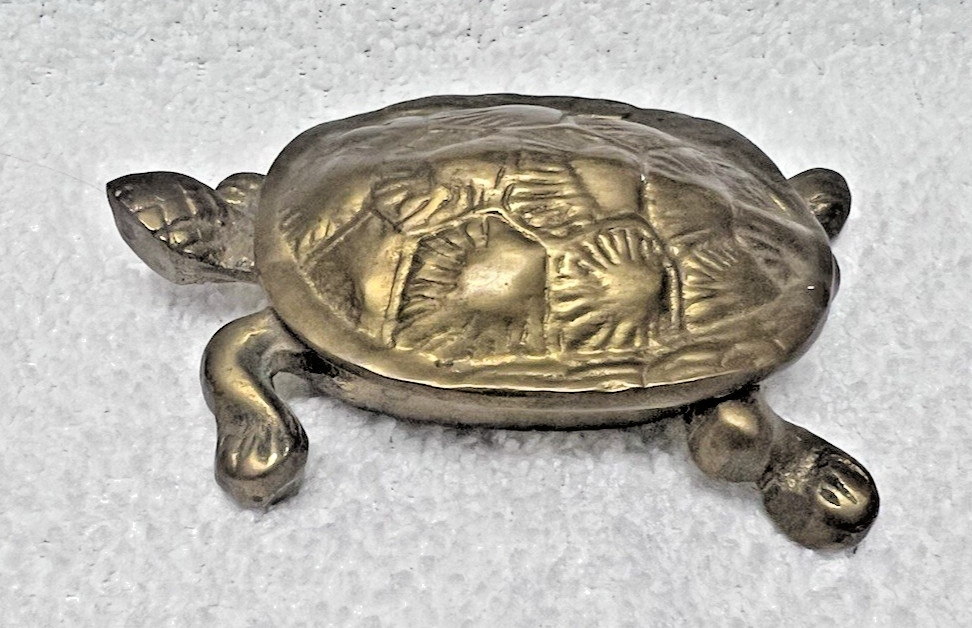 Vintage Solid Brass Turtle Box Hinged w Detailed Shell Back 3.5 x 2 Inch