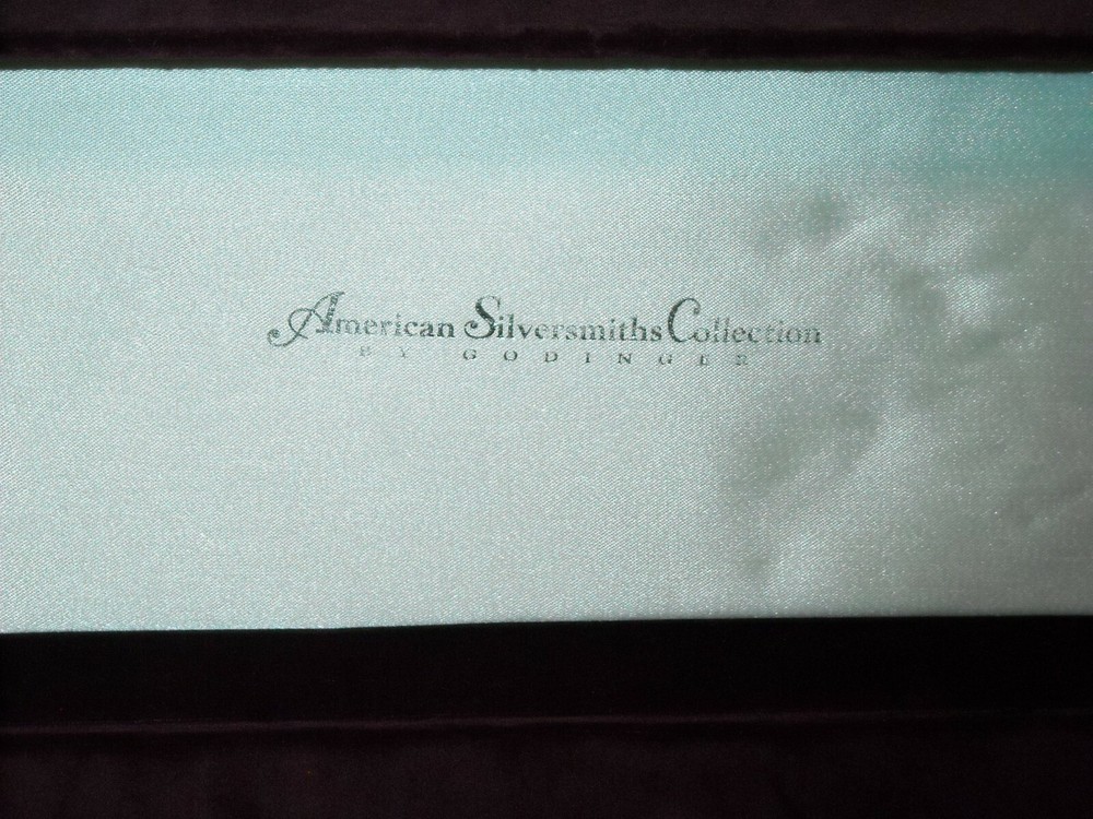 American silversmiths collection Godinger silver art candlestick holders in case