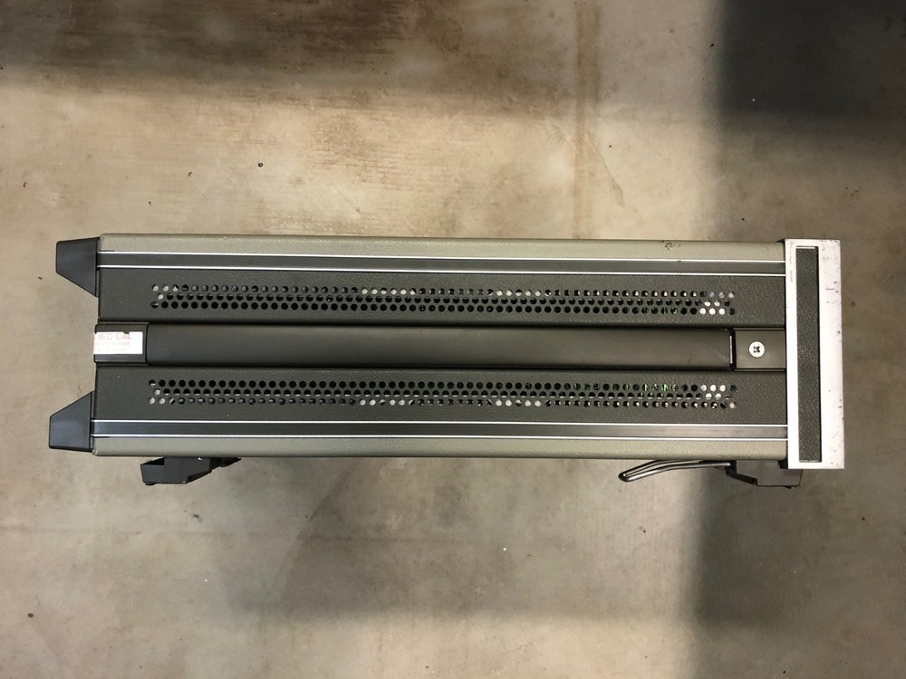 HP 8165A Programmable Signal Source 1mHz to 50MHz, Bench Tested
