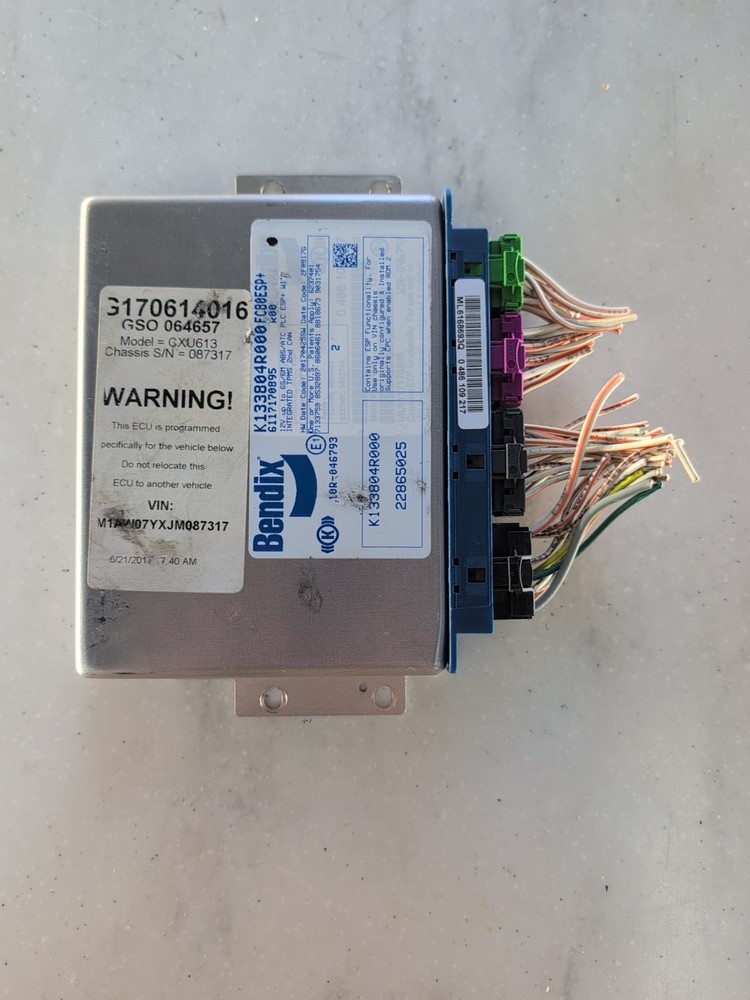2018 Bendix EC80 K133804R000 ABS Module Brake Control EC80ESP+ Mack CXU613