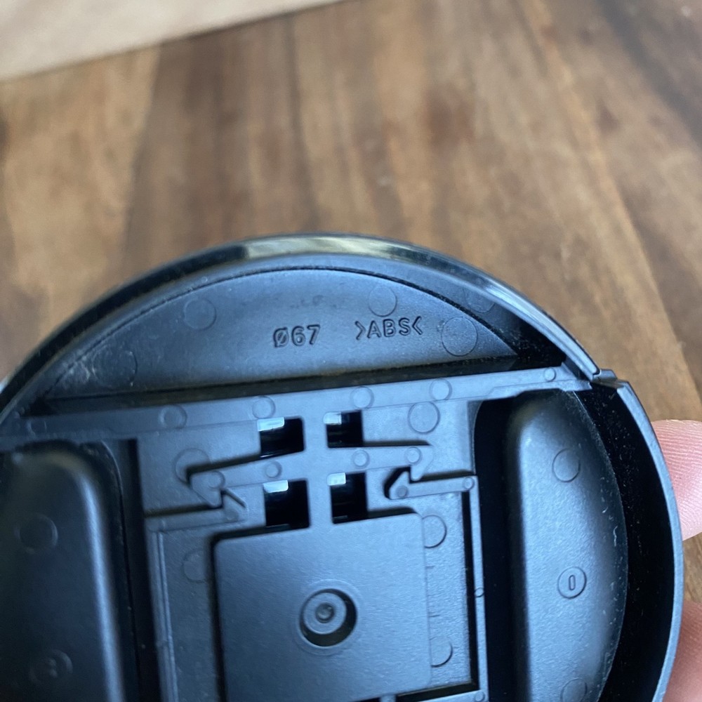 Tamron 67mm Front Snap On Lens Cap