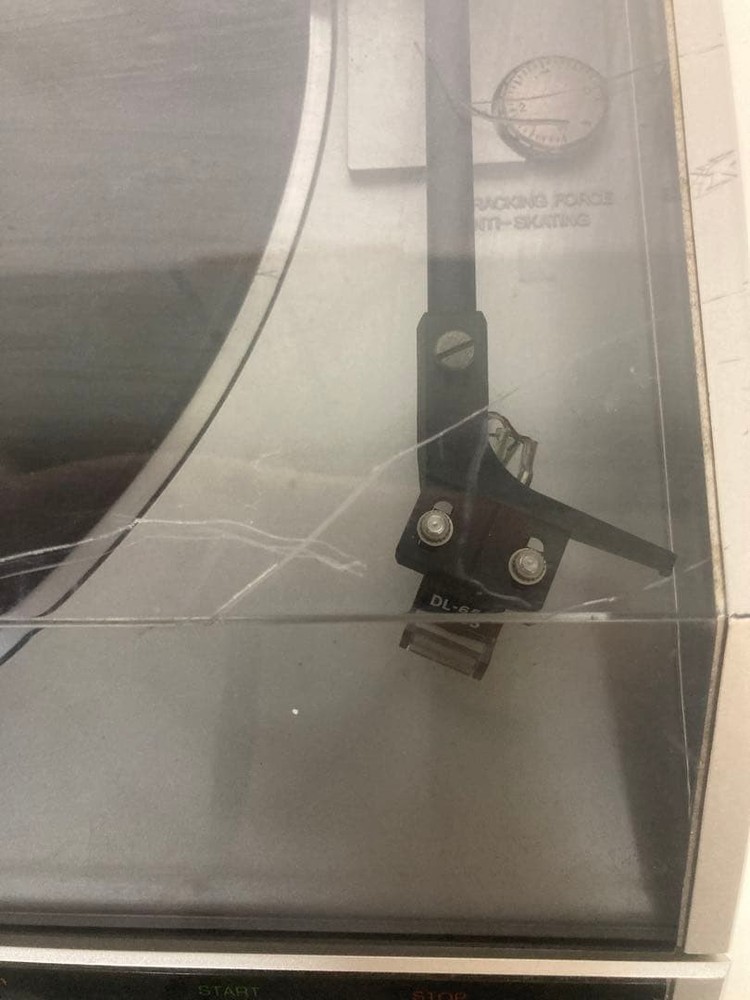 DENON DP-15F FULLY AUTOMATIC TURNTABLE SYSTEM Record Player DIRECT DRIVE AC100V