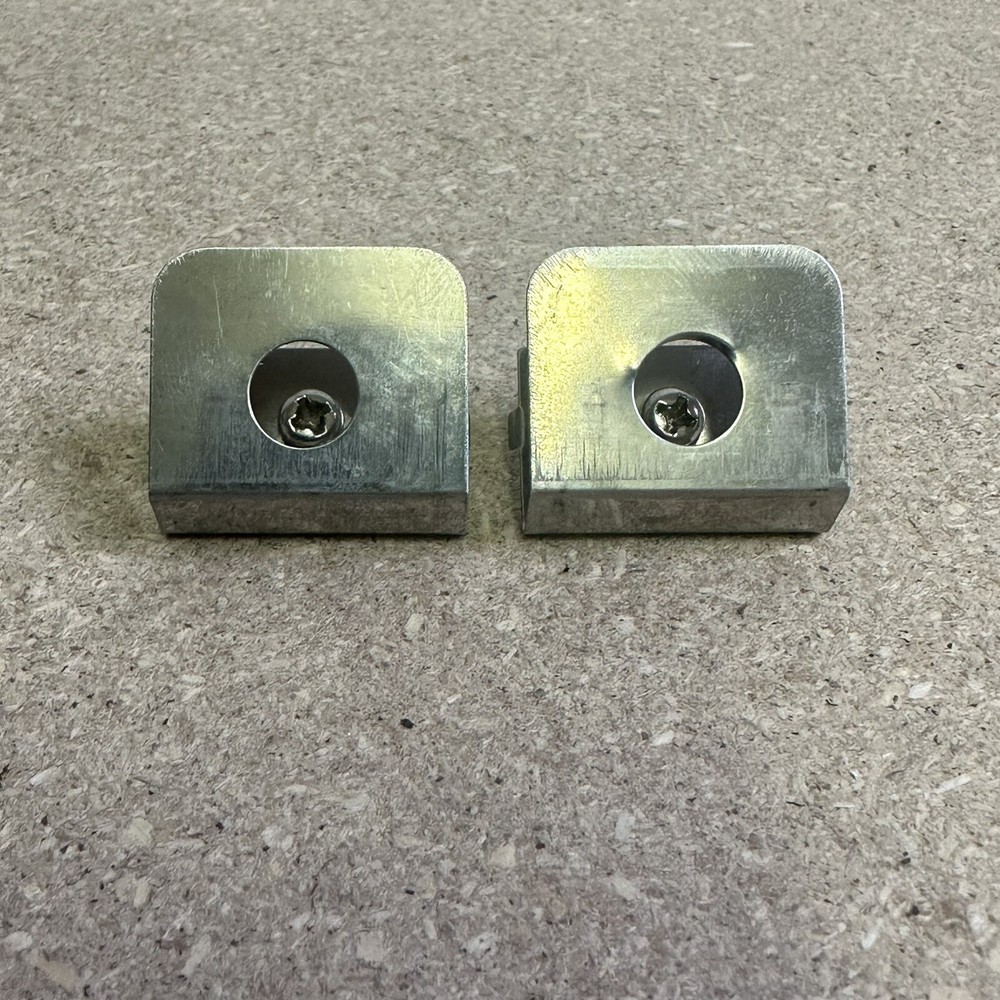 Breadman BK1050S 2 LB Professional Bread Maker Replacement Pan Retaining Clips