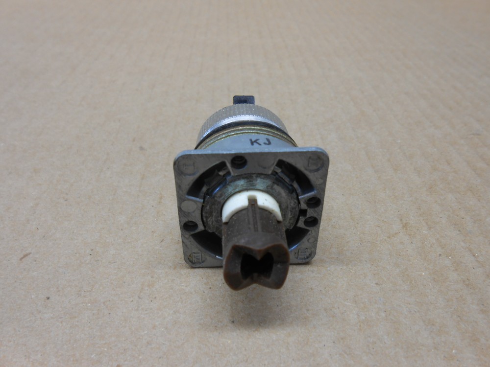 1 NIB SQUARE D 9001 LRSA2B 9001LRSA2B SELECTOR SWITCH SERIES A