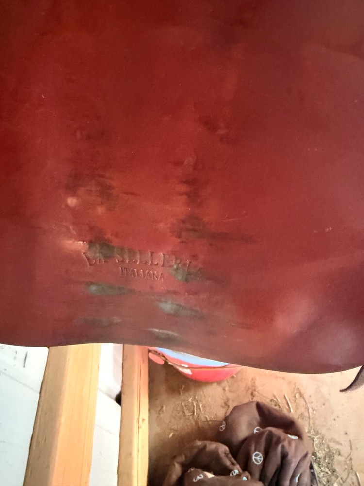 17” Prestige Jump Saddle 35cm Tree (wide)