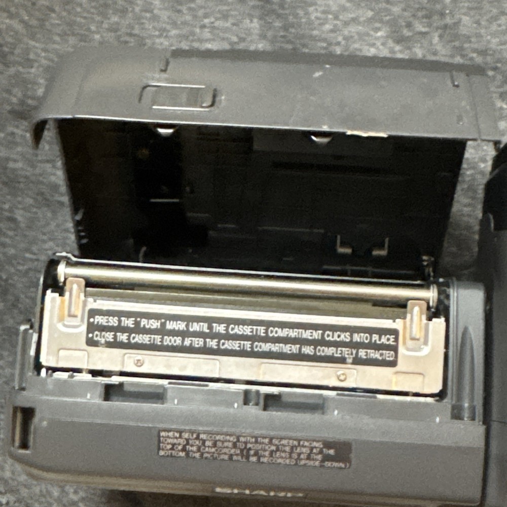 Vintage Sharp Viewcam VL-E600U 8mm Camcorder - Untested - As Is