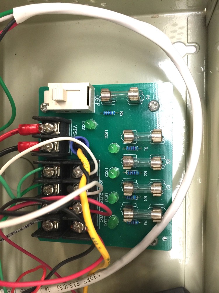 GE Security Multi-Output 12VDC Power Supply TVPS-4-12DC USED