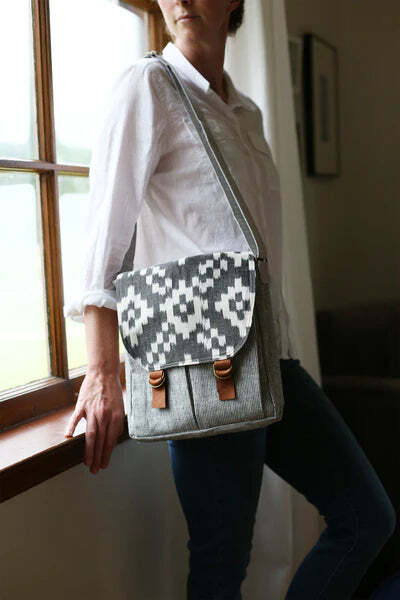 Campfire Messenger Bag Pattern by Noodlehead