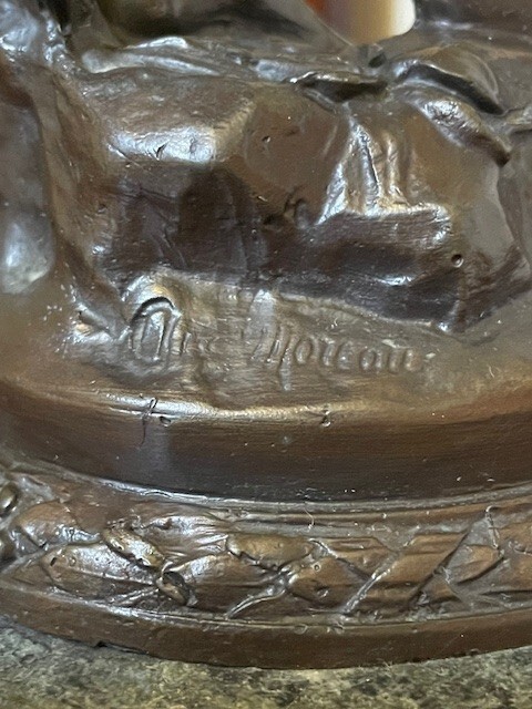 Auguste Moreau Figural Bronze - En Vedette - Signed