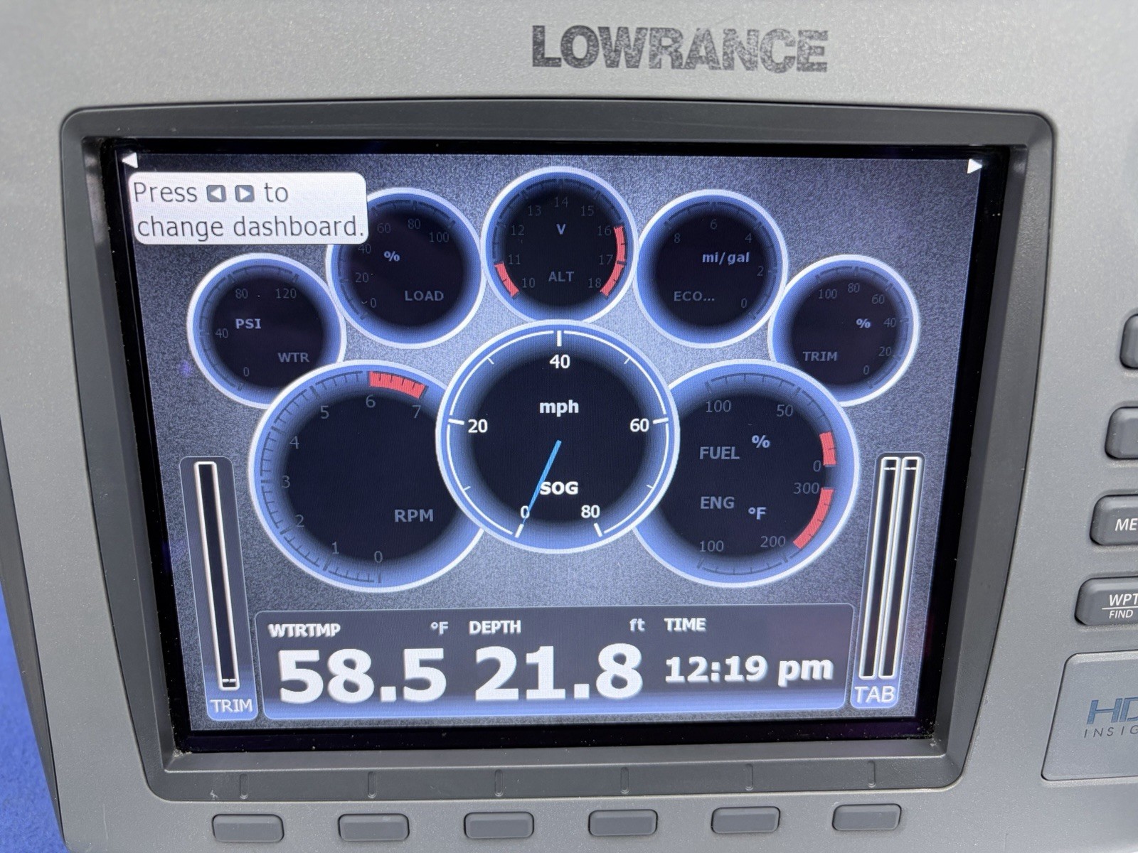 Lowrance HDS 8 Gen 1 Insight USA GPS Chartplotter Fish Finder Display W/ Mount