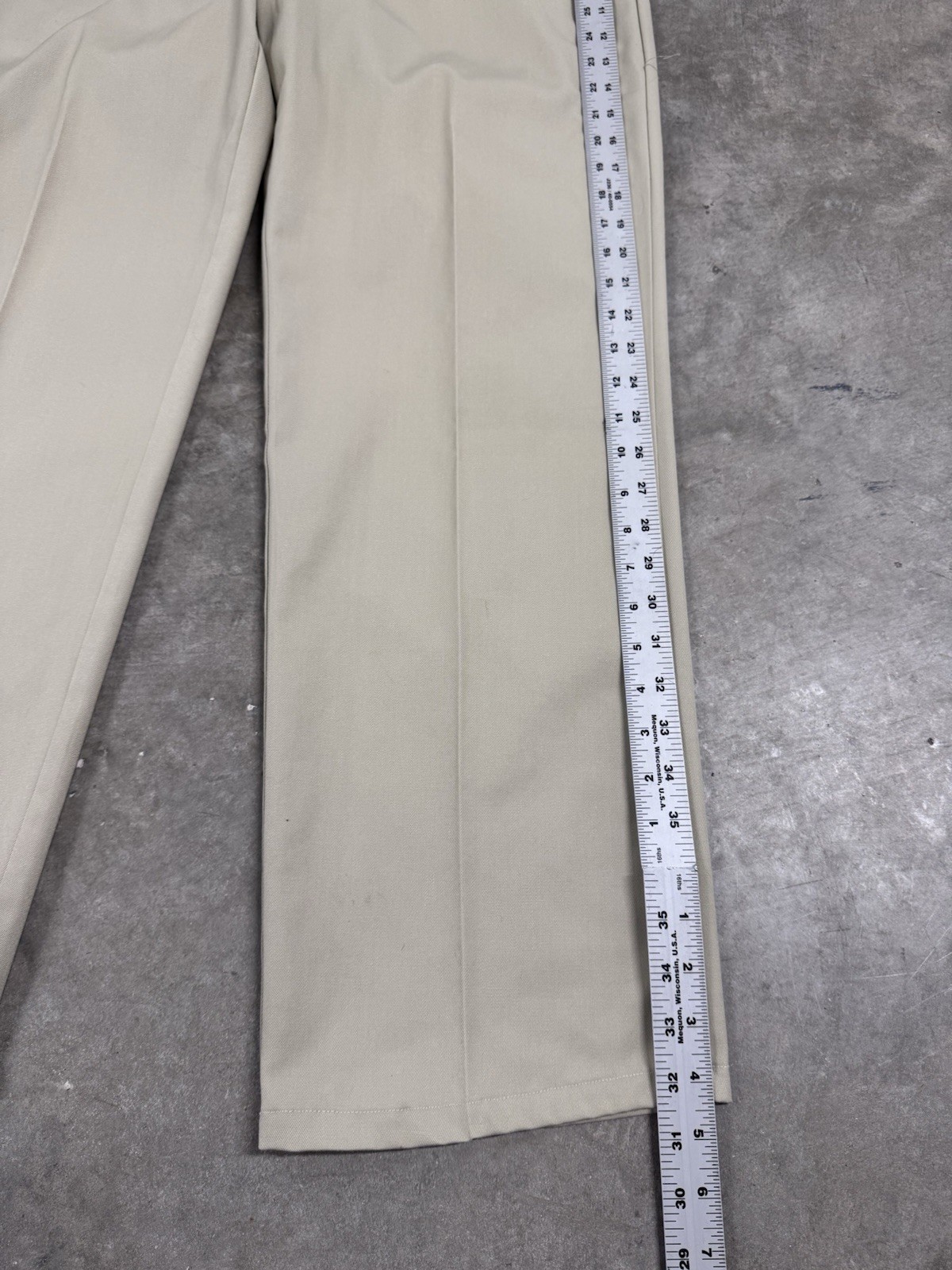 Vintage 1960s 1970s Workwear Slacks Trousers Men 35x30 Tan Sta-Prest Pants NEW