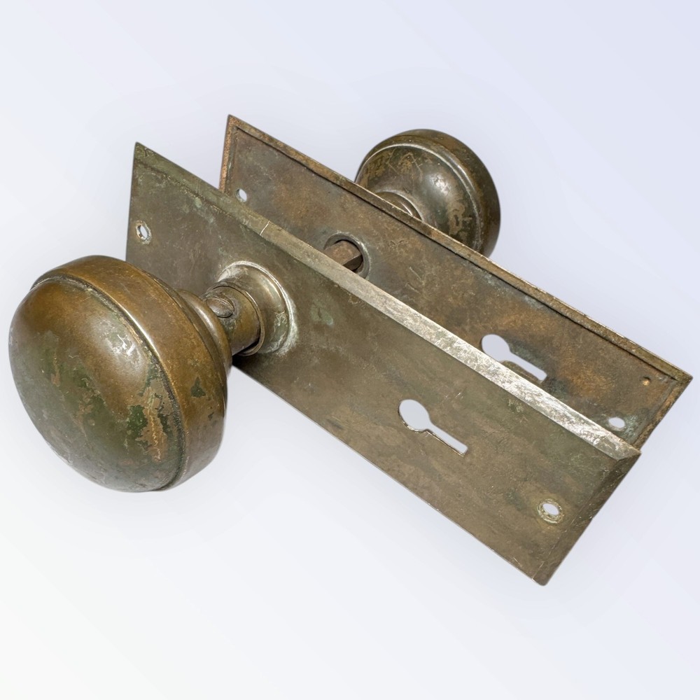 Antique Set Heavy Bulky Cast Brass Bronze Door Knobs & Escutcheons Back Plates