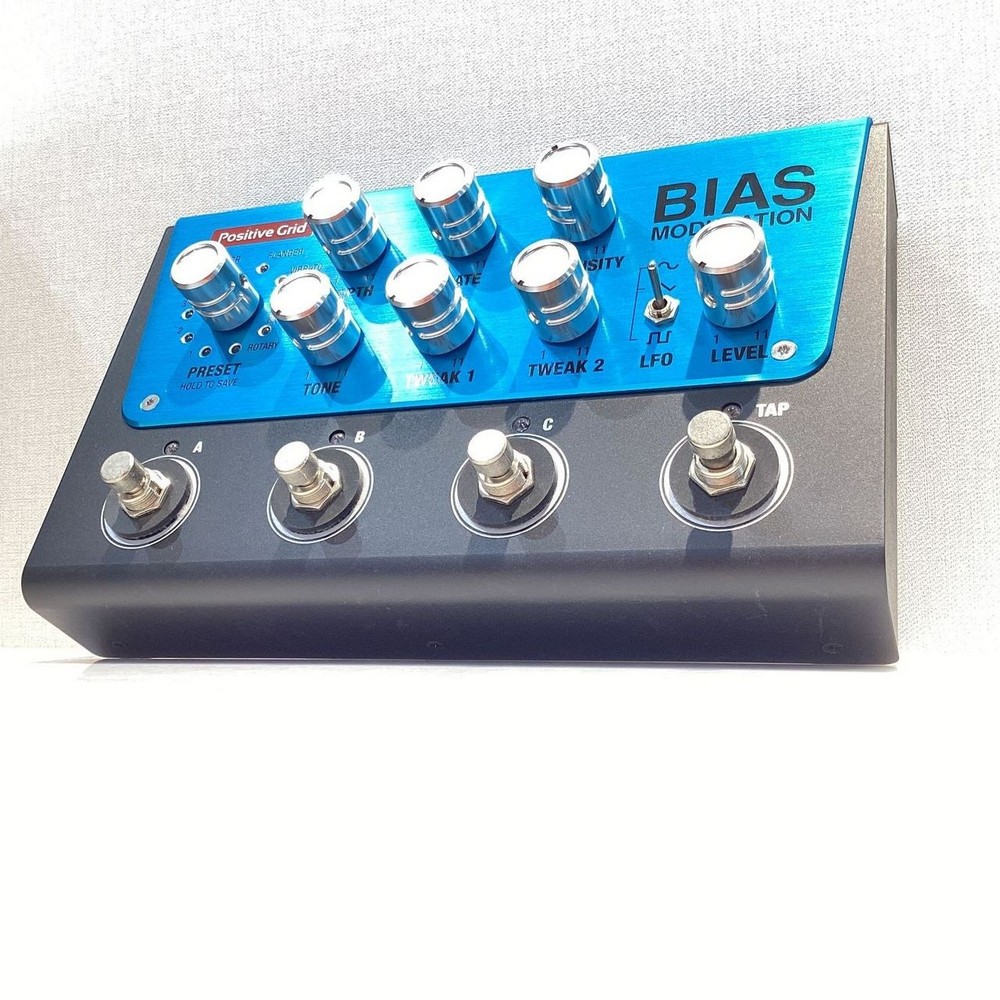 Positive Grid Bias Modulation