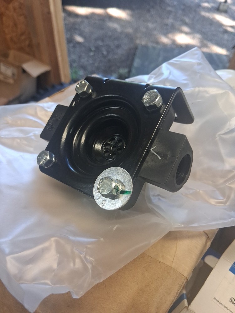 BENDIX QRN BRAKE QUICK RELEASE VALVE - 802744 3628539C92