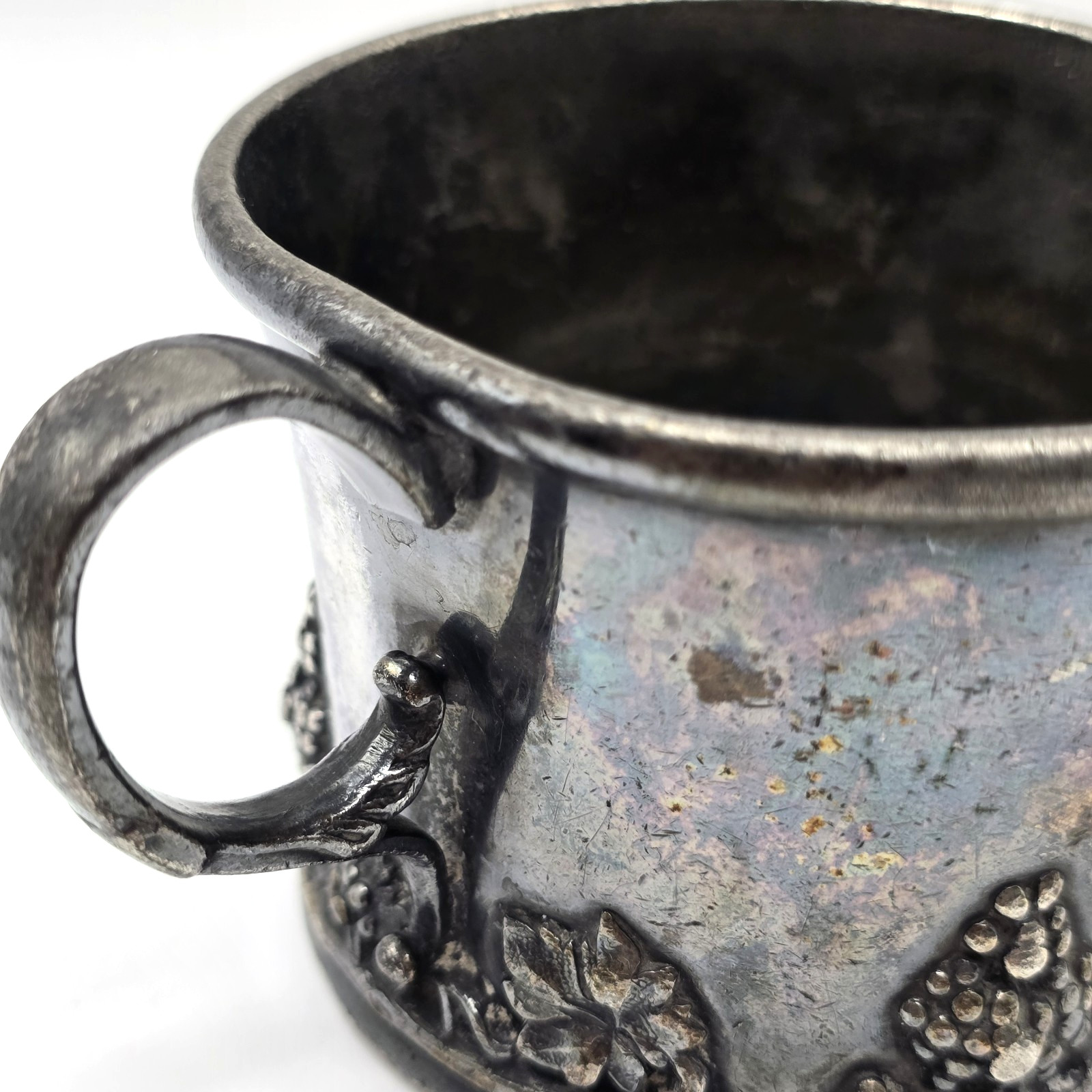 Antique Barbour Silver Co Quadruple Plated 260 Victorian Floral Fruit Cup Mug