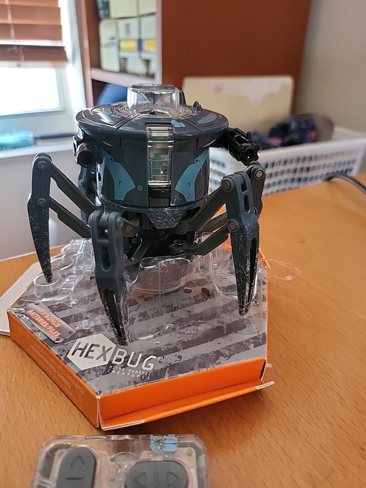 Hexbug BATTLE SPIDER Bot With Remote