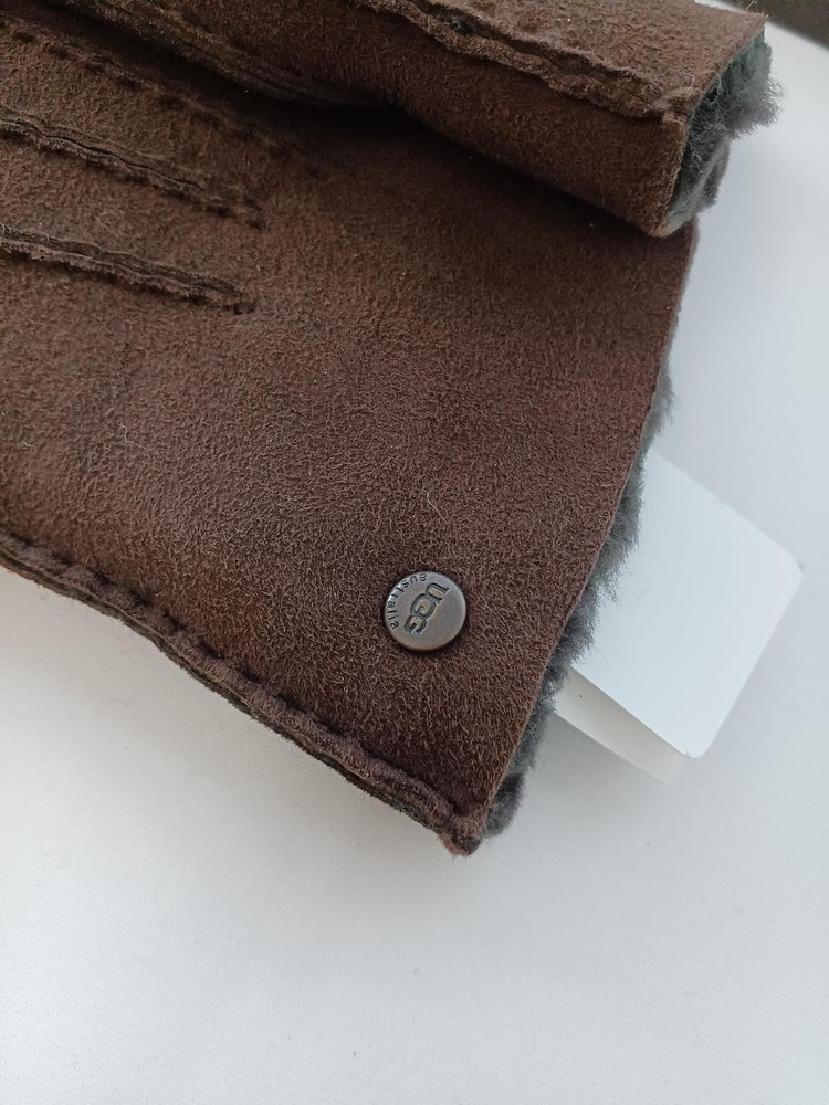 Shearling Gloves With Ugg Tag