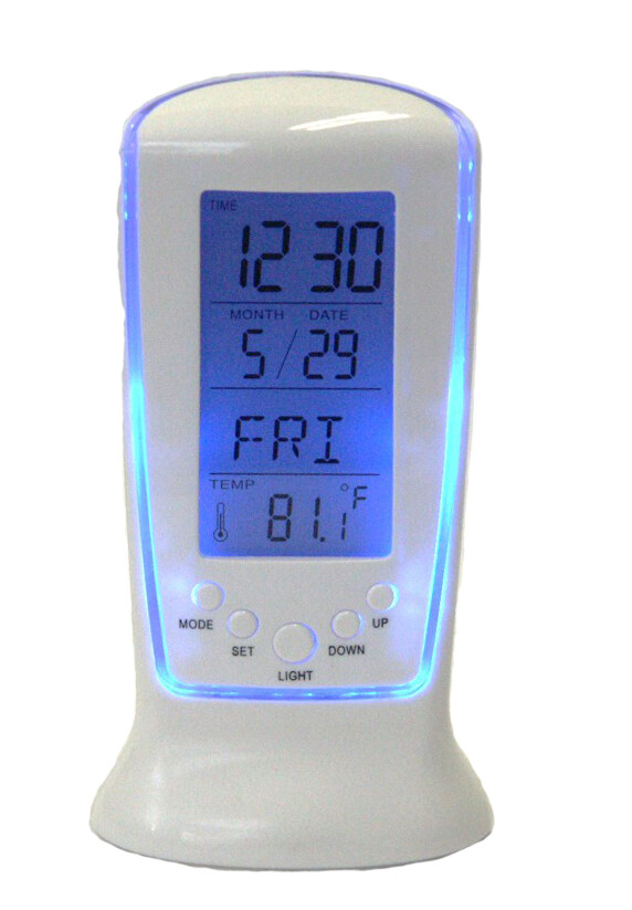 LCD ALARM CLOCK with 1/2'' high time numbers.