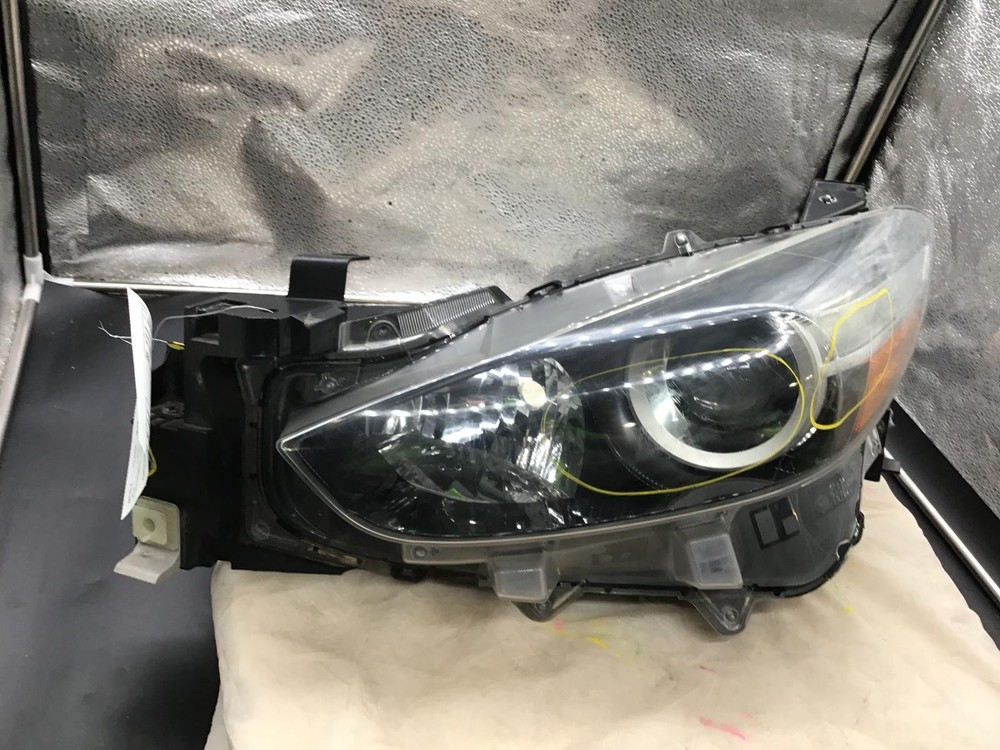 2017-2018 MAZDA 3 LEFT Headlamp halogen, LH