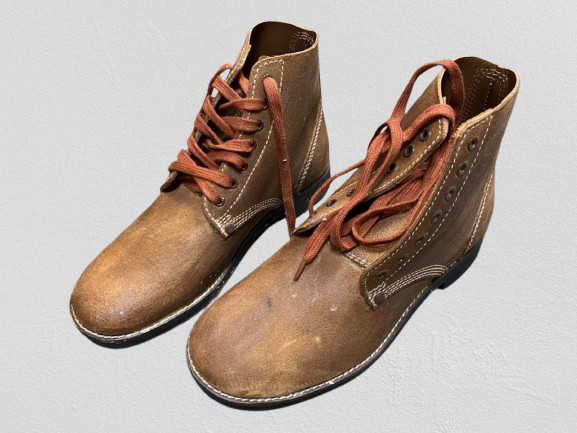 WWII US ARMY "ROUGHOUTS" COMBAT FIELD SERVICE SHOES
