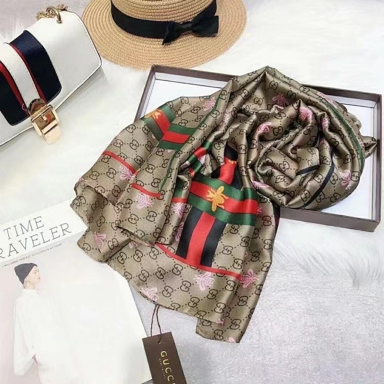 SCARF GUCCI SCARF SHAWL AUTHENTIC 100% SILK BEIGE CAMEL RED BLACK BEE CLASSIC