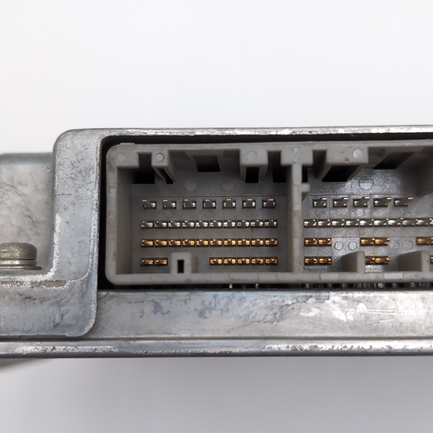 2010 2011 2012 Lexus LS600hL Hybrid Vehicle Control Module OEM 89981-50090