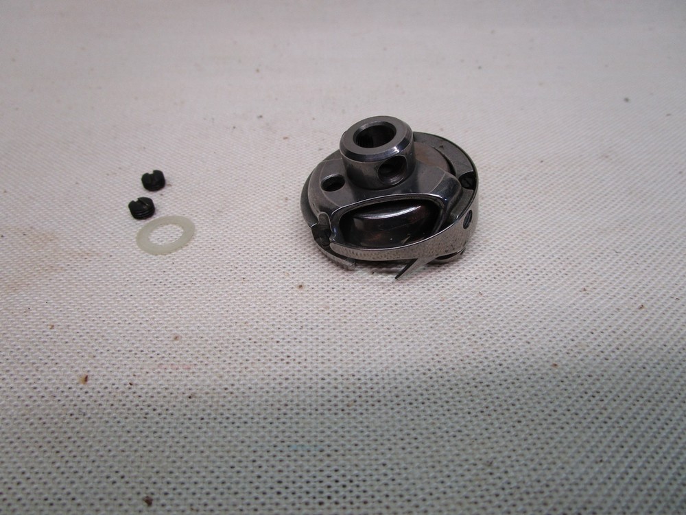 PFAFF Model 1473 Sewing Machine Hook. Plus fits many more Pfaff Models