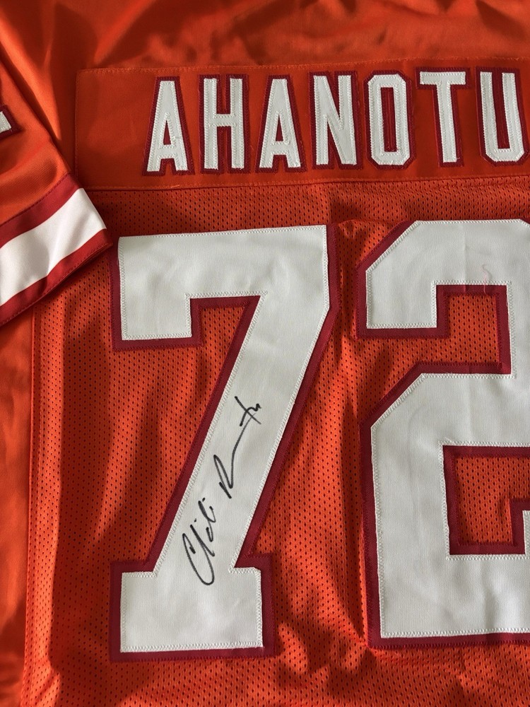 Buccaneers Chidi Ahanotu signed Jersey W/COA