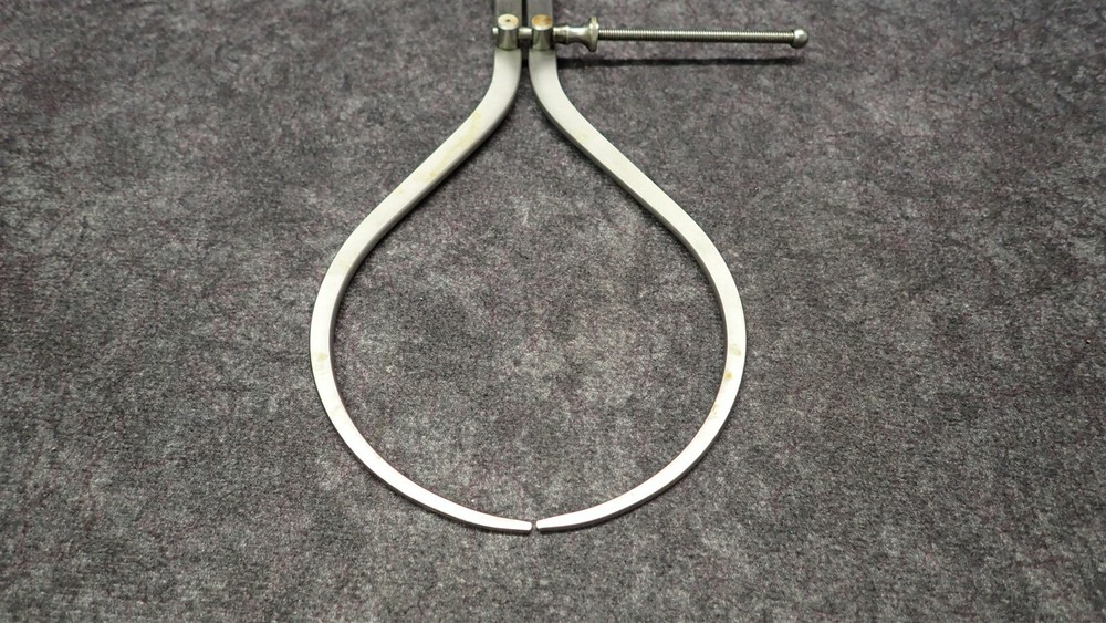 79A-10 STARRETT 10" Yankee Spring-Type Caliper, Quick-Spring Nut, Flat Leg (G22)