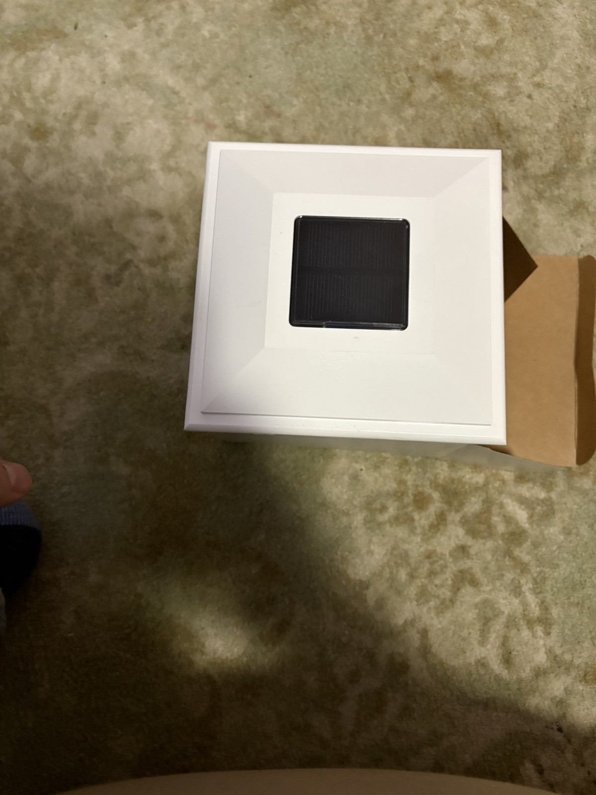 Barrette Solar Post Top White 4" x 4" . #73019234