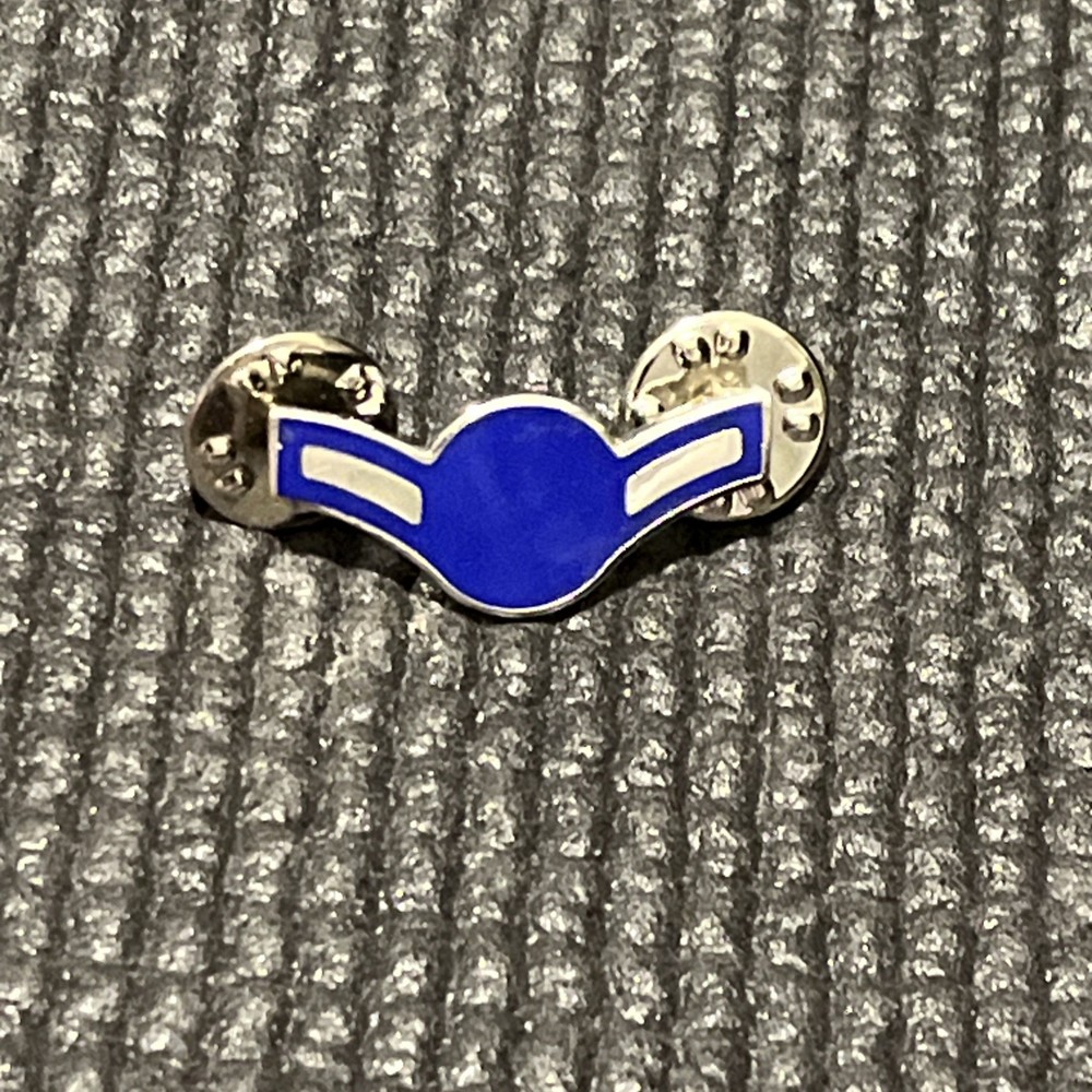 US Air Force USAF E2 Rank lapel pin 5941