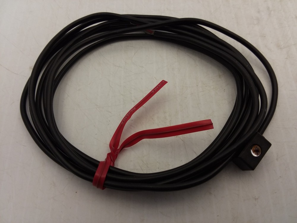 KEYENCE PS-55T SENSOR HEAD TRANSMISSIVE THRUBEAM 2M NNB
