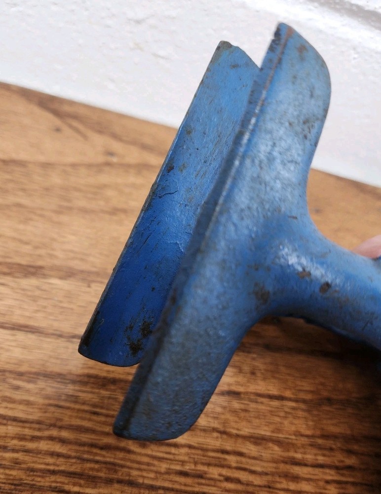 Antique Bench/Table Mount Light Duty Spring Clamp Woodworking Tool - Nice Shape!
