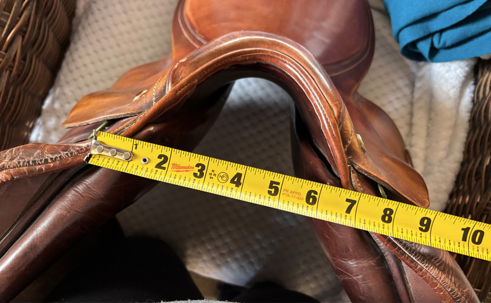 18 Inch Harry Dabbs Jaguar Jumping Saddle