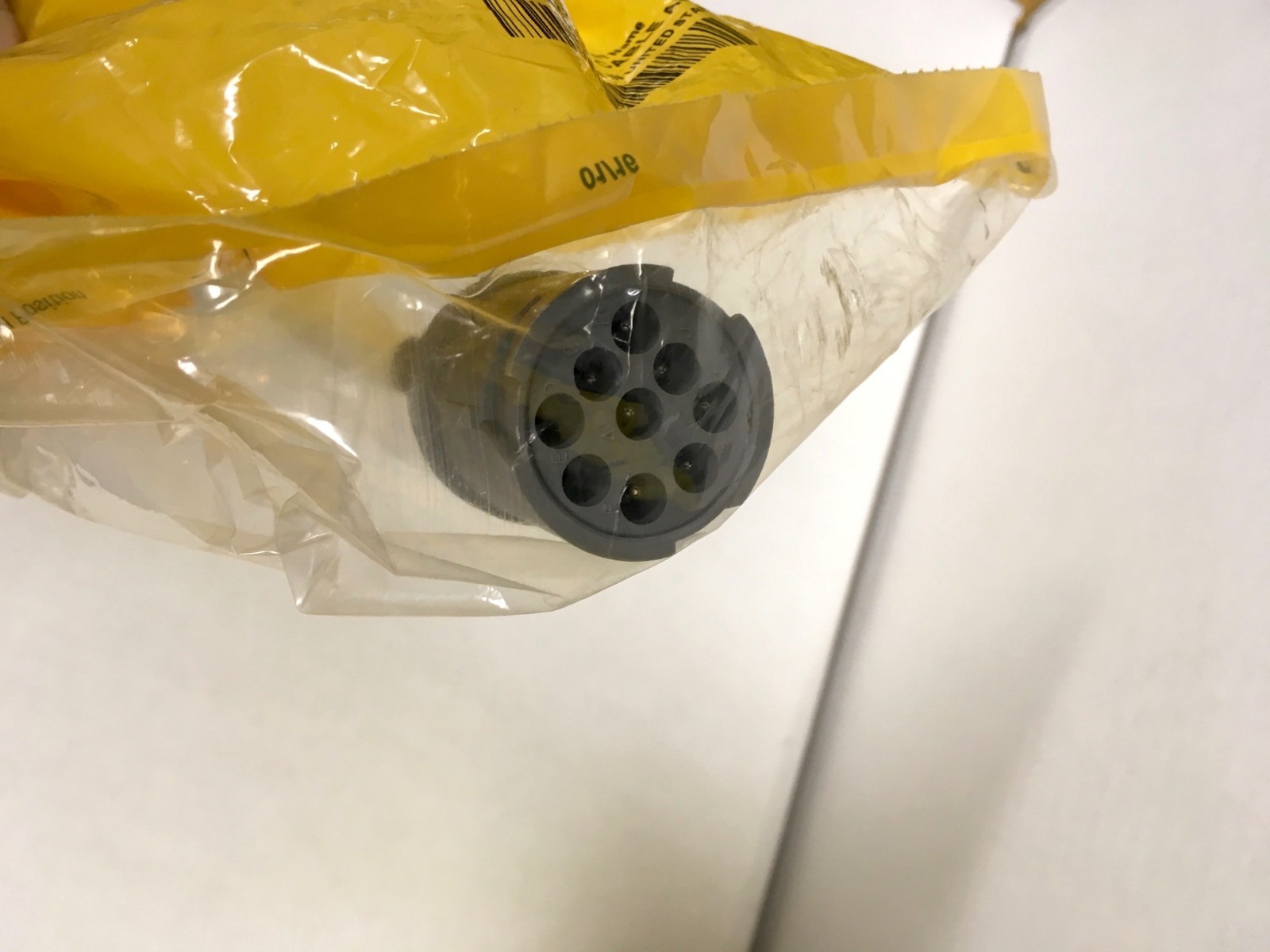 NEW - Genuine OEM CAT Caterpillar 9 PIN Cable Adapter Truck Engine 507-1011