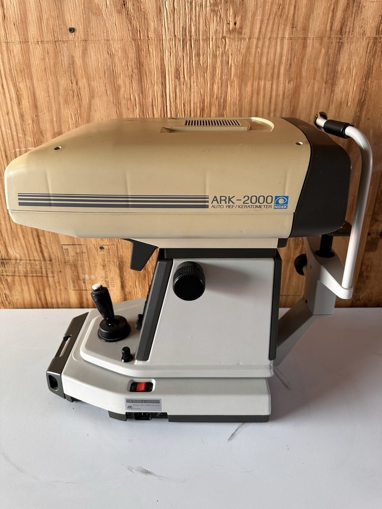 Nidex MarcoARK-2000 Auto Refractor/Keratometer
