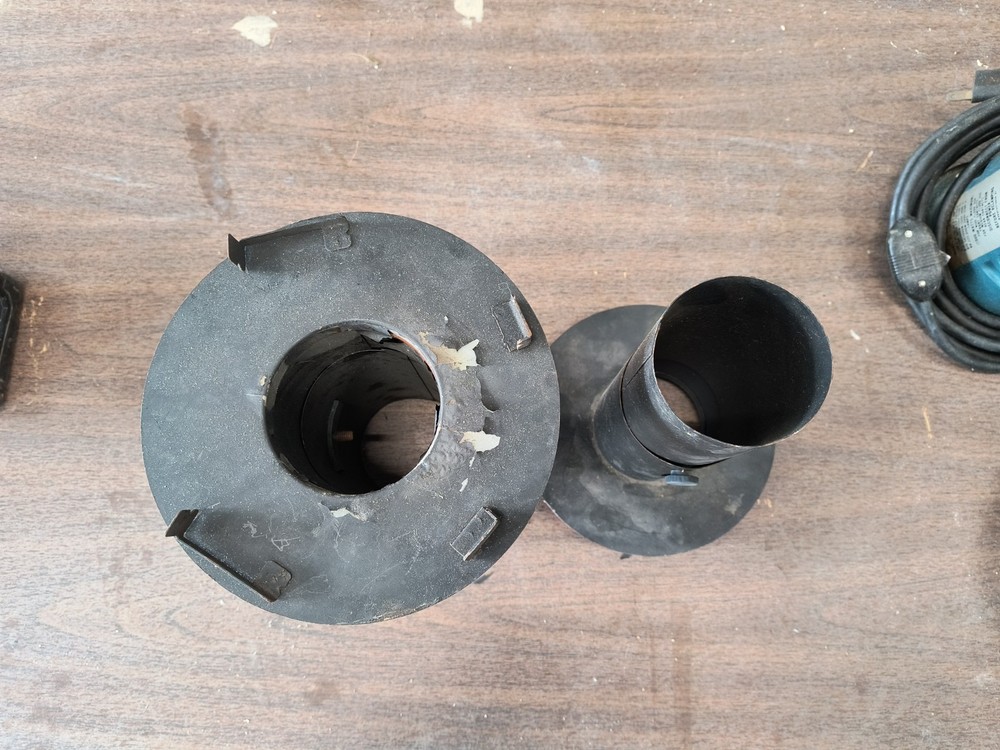 2 Colortran Lights & Attachments Untested