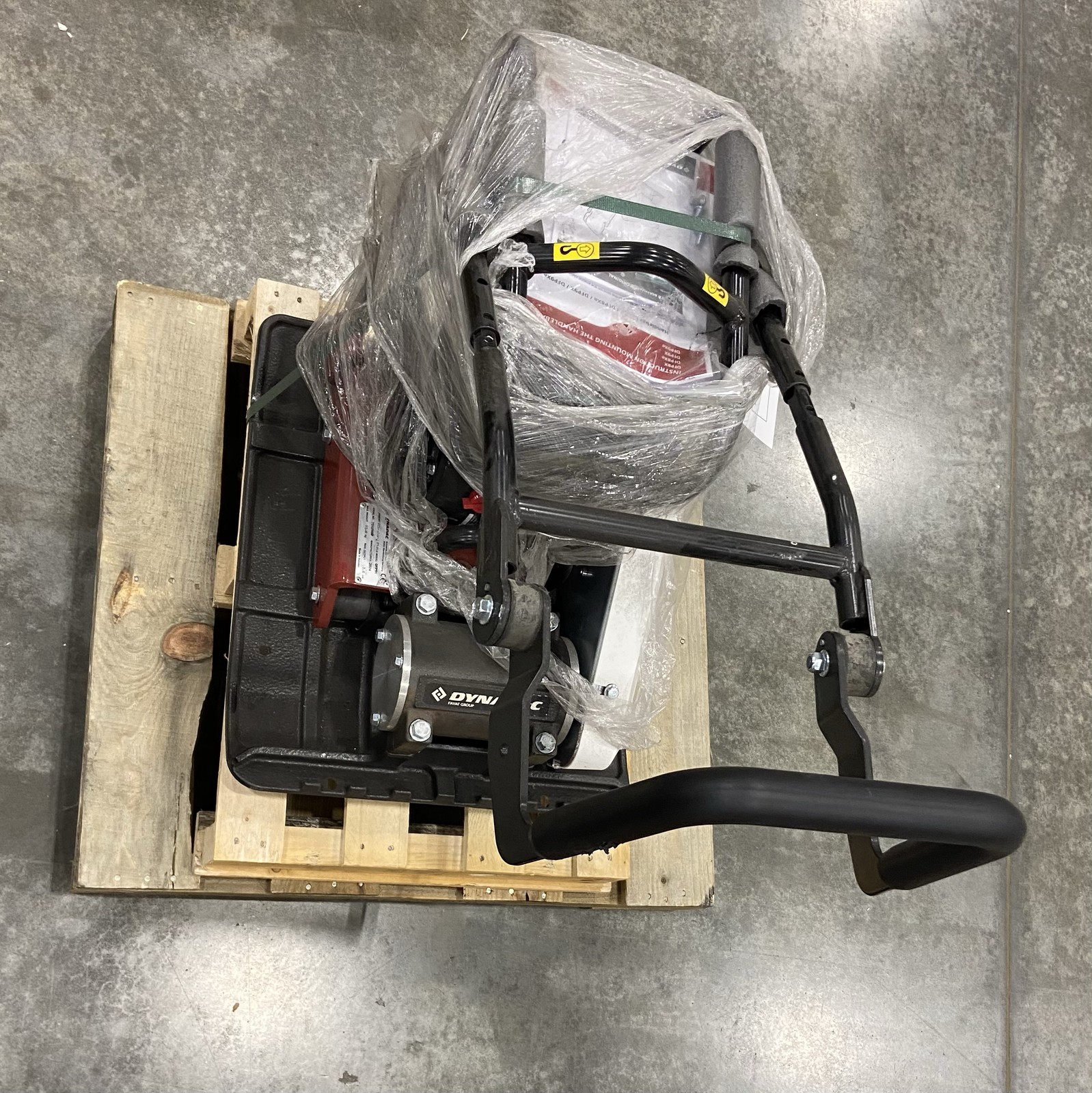 Dynapac Plate Compactor 4,271 lbs Hit Force DFP9X