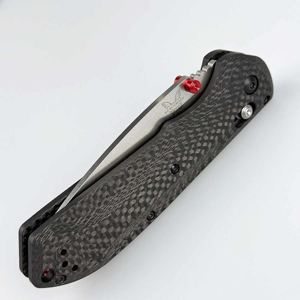 Benchmade Freek 560-03 S90V AXIS® Lock Black Carbon Fiber Handle Folding Knife