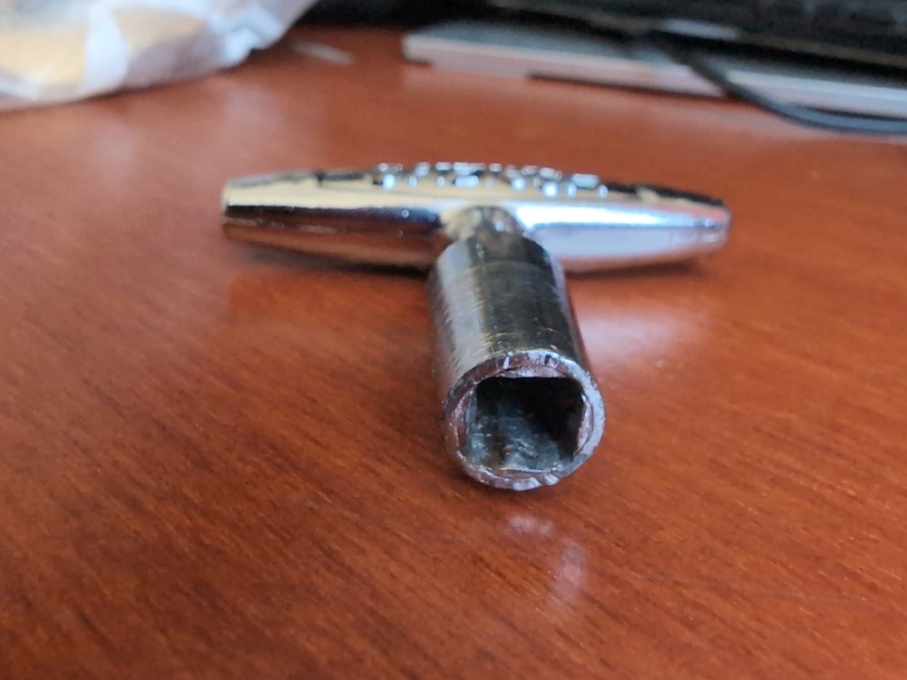 1950'S-1960'S GRETSCH- Drum Key