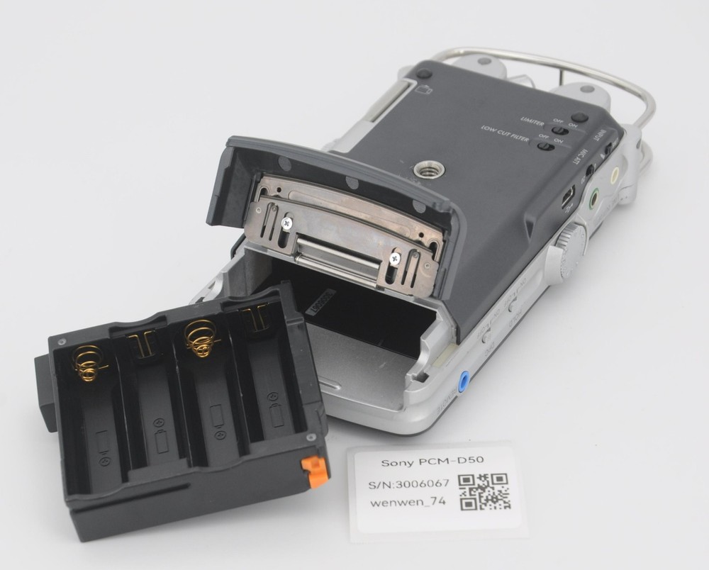 Near Mint -- Sony PCM-D50 Digital Recorder