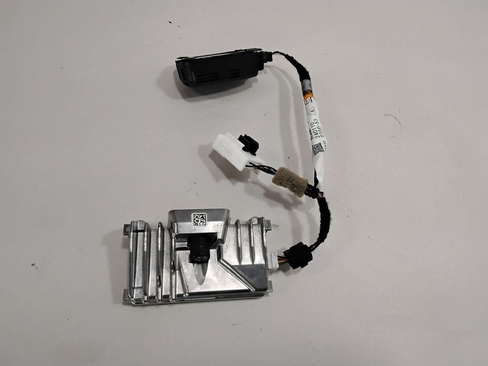 CX-90     2024 Camera/Projector 131510