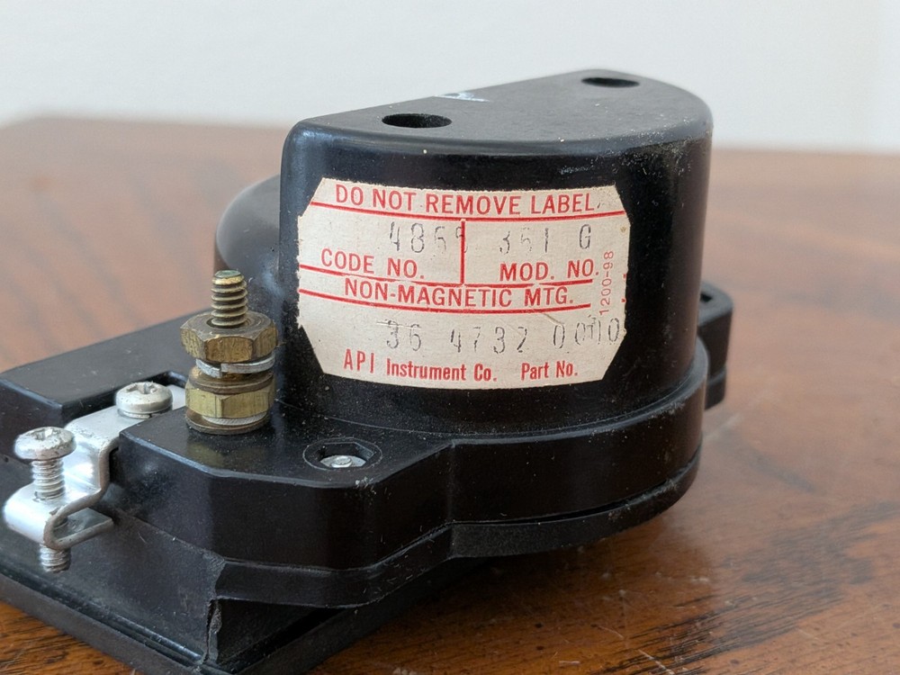 Pair Of API Instruments 361 G VU Meters Scully 280