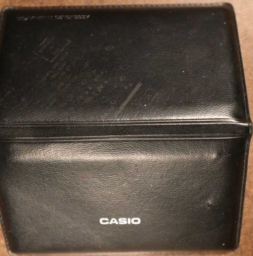 Vintage Casio SL-100B Electronic Calculator Foldable Case Solar Cell