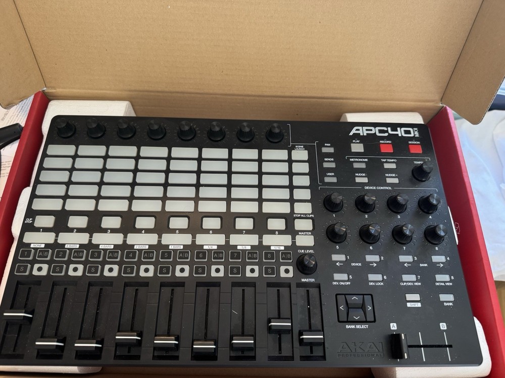 Akai Professional APC40 MKII Ableton Live Performance Controller