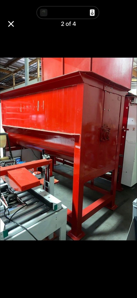 3 Yard Batch Mixer with conveyor, Pack Manufacturing
