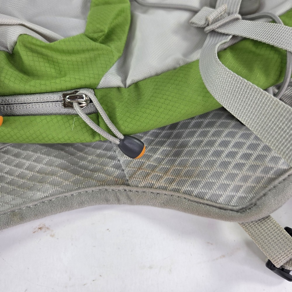 Nathan Intensity 2L Hydration Pack Backpack Running Vest Gray Green